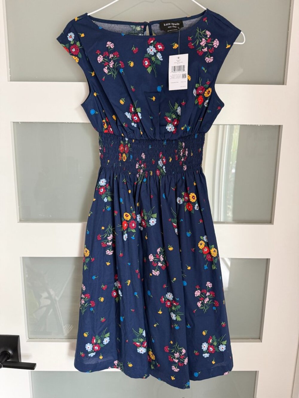 Kate Spade New York Size XS Navy Floral Smocked Dress — NWT